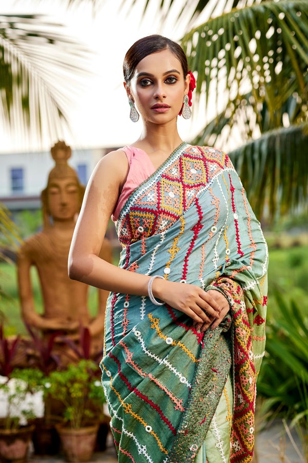 2D Shaded Pure Tussar Saree