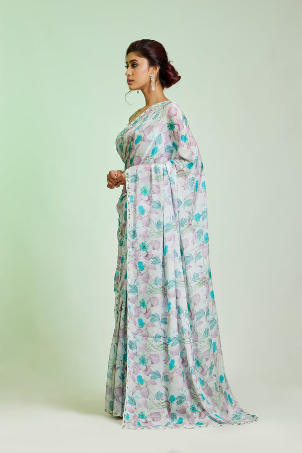 Off White Chinnon Chiffon Saree