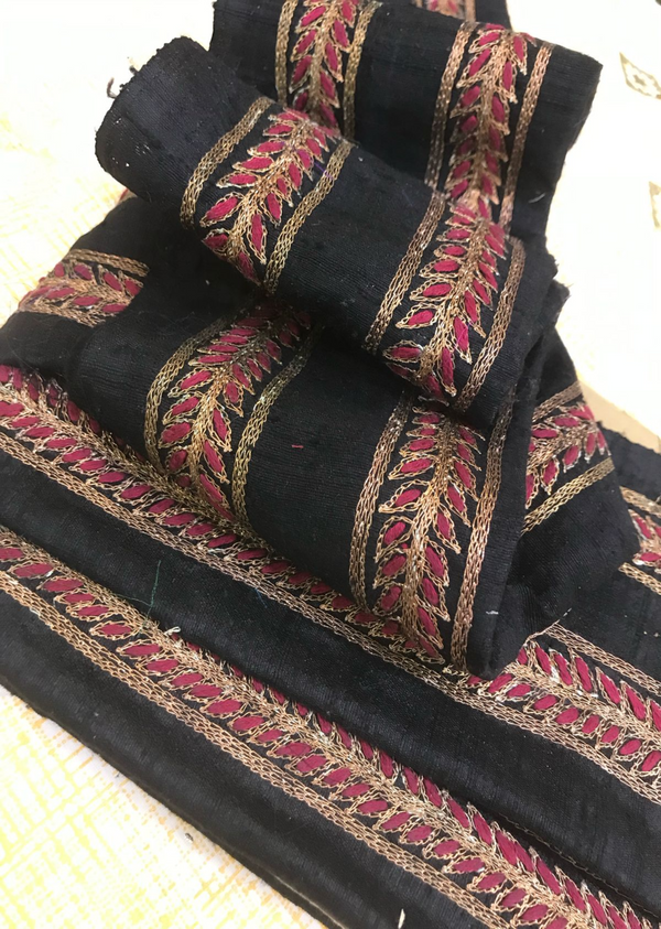 Black Embroidered Border